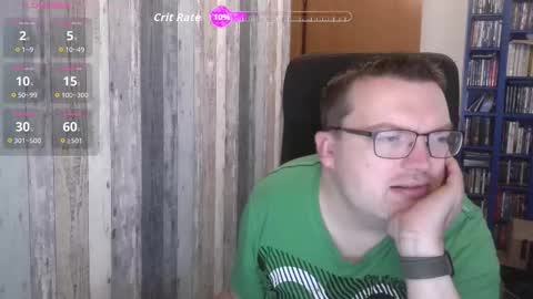 Snapshot of still_alive1985 chatting on October 11, 9:08 am Oliver online show from October 11, 9:08 am