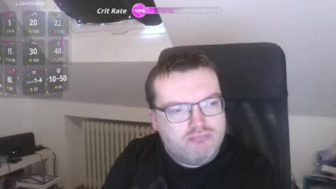 Snapshot of still_alive1985 chatting on November 9, 6:55 am Oliver online show from November 9, 6:55 am