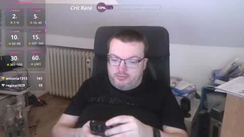 Snapshot of still_alive1985 chatting on November 15, 8:11 am Oliver online show from November 15, 8:11 am