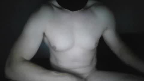 Snapshot of still_marcus chatting on May 9, 10:37 pm still_marcus online show from May 9, 10:37 pm