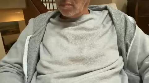 Stillbad2 online show from December 2, 7:05 pm