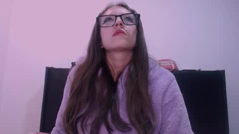 stiven online show from November 12, 9:47 pm