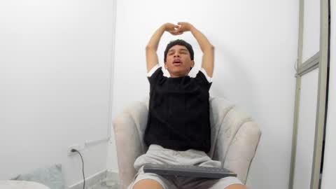 stiven_cum2 online show from June 7, 12:59 am