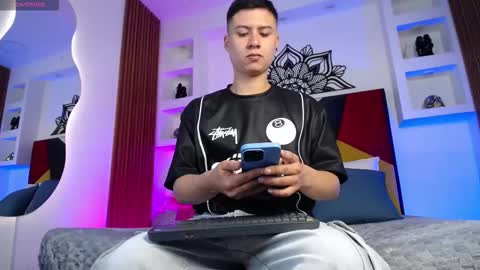 stiven online show from March 3, 12:33 pm