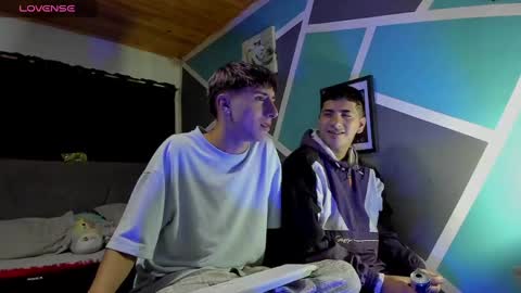 Snapshot of stivenred chatting on March 20, 4:50 am Stiven online show from March 20, 4:50 am