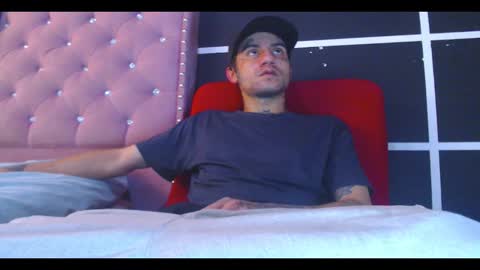 stiven online show from November 5, 1:22 pm