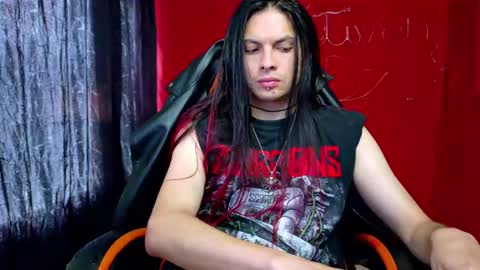 stivnhot online show from May 9, 7:08 pm