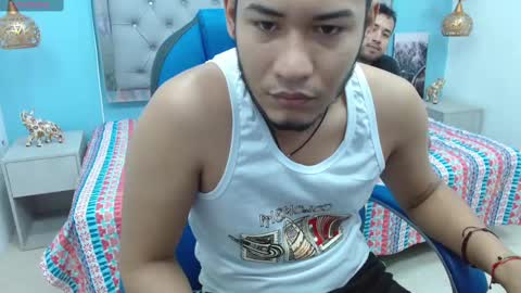 Snapshot of stivxtaczu chatting on December 3, 12:38 pm STIV AND TACZU online show from December 3, 12:38 pm