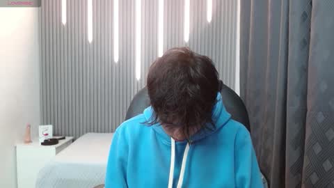 Stiwen online show from February 20, 1:11 pm