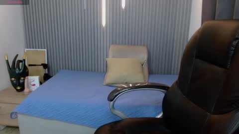 Snapshot of stiwentwink chatting on May 20, 1:28 pm Stiwen online show from May 20, 1:28 pm