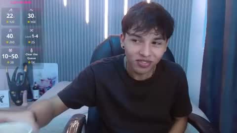 Snapshot of stiwentwink chatting on July 28, 4:39 pm Stiwen online show from July 28, 4:39 pm
