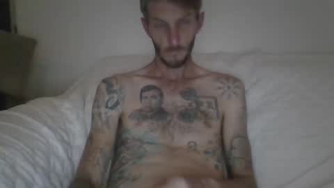 Snapshot of stix35 chatting on March 5, 5:31 pm stix35 online show from March 5, 5:31 pm