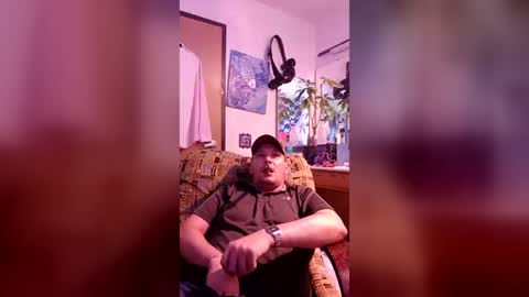 Snapshot of stogiestud69 chatting on August 1, 2:22 am stogiestudcountryboy online show from August 1, 2:22 am