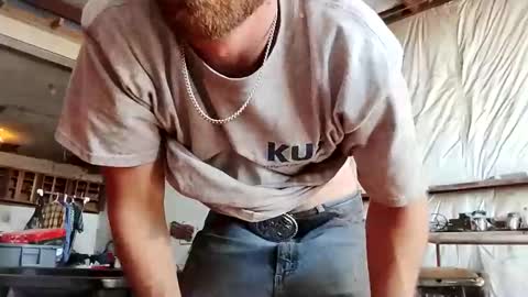 Snapshot of stokely571996 chatting on December 21, 7:21 pm Oval2022 online show from December 21, 7:21 pm