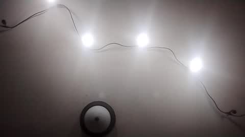 Snapshot of stokely571996 chatting on March 19, 11:58 am Oval2022 online show from March 19, 11:58 am