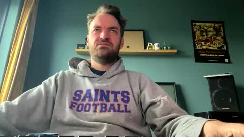 Stonerboner online show from November 13, 9:19 am