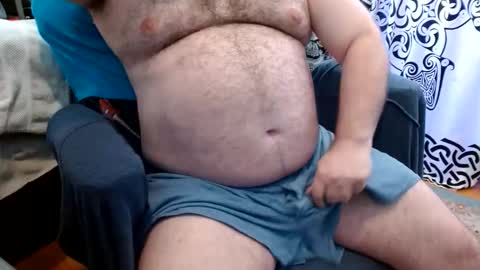 Snapshot of stonerbear42 chatting on June 11, 10:46 am Stonerbear42 online show from June 11, 10:46 am