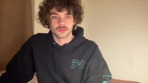 Snapshot of stonerboymac chatting on February 2, 3:49 pm stonerboymac online show from February 2, 3:49 pm