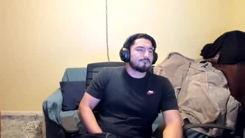 StonerFit online show from July 11, 6:38 am