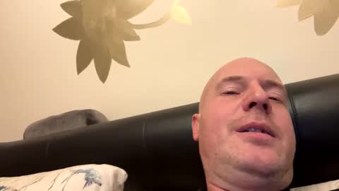 Snapshot of stoodley22 chatting on December 18, 3:55 pm Stoodley22 online show from December 18, 3:55 pm