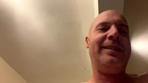 Snapshot of stoodley22 chatting on January 5, 5:41 pm Stoodley22 online show from January 5, 5:41 pm