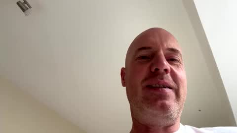 Snapshot of stoodley22 chatting on October 19, 9:43 am Stoodley22 online show from October 19, 9:43 am