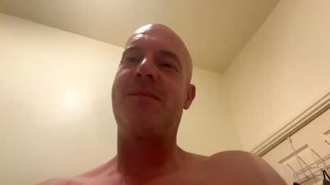 Stoodley22 online show from July 30, 8:30 pm
