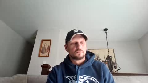 LifestyleMan313 online show from October 8, 7:55 pm