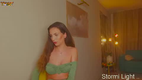 Stormi online show from June 18, 7:51 pm