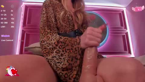 Stormi online show from March 8, 12:53 pm