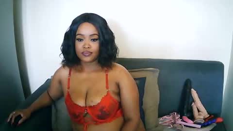 Snapshot of stormie955 chatting on December 23, 6:44 am stormie955 online show from December 23, 6:44 am