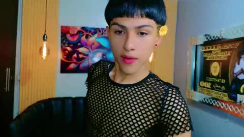 Snapshot of stormluxx chatting on December 3, 11:52 am stormluxx online show from December 3, 11:52 am