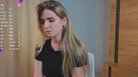 Luna online show from January 13, 3:17 pm