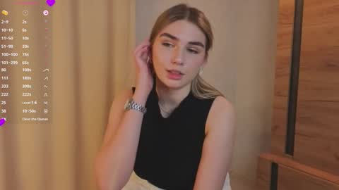 Luna online show from January 15, 3:27 pm