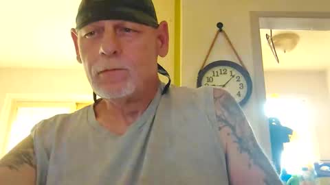 Snapshot of stormynorm14 chatting on September 28, 1:05 pm stormynorm14 online show from September 28, 1:05 pm