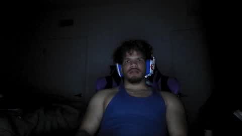 Snapshot of str8dj chatting on November 3, 4:58 am Dj online show from November 3, 4:58 am