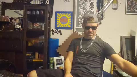 Snapshot of str8foryouguy chatting on February 10, 6:09 am Str8 online show from February 10, 6:09 am