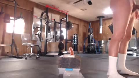 Snapshot of str8pumpnhump chatting on February 25, 11:00 pm n8vpumpnhump online show from February 25, 11:00 pm