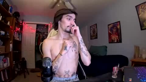 Snapshot of str8whiteboy21 chatting on December 9, 7:50 am str8whiteboy21 online show from December 9, 7:50 am