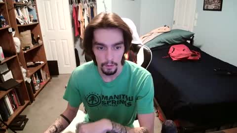 Snapshot of str8whiteboy21 chatting on December 22, 6:49 am str8whiteboy21 online show from December 22, 6:49 am