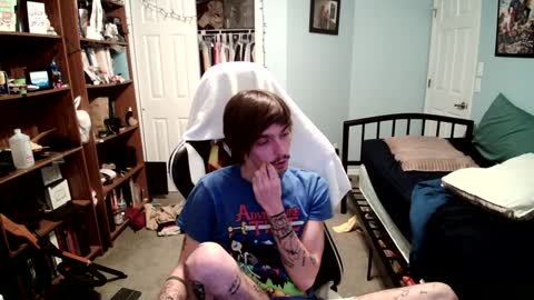 Snapshot of str8whiteboy21 chatting on January 13, 3:01 am str8whiteboy21 online show from January 13, 3:01 am