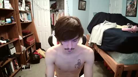 Snapshot of str8whiteboy21 chatting on January 23, 3:32 pm str8whiteboy21 online show from January 23, 3:32 pm