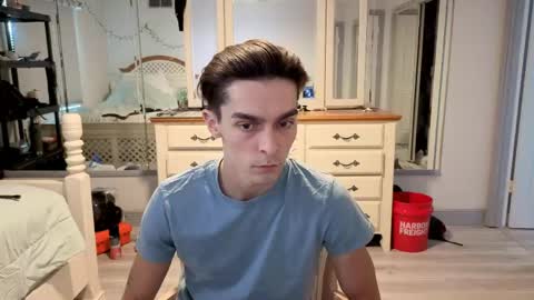 Snapshot of str8whiteboy21 chatting on May 31, 6:09 pm str8whiteboy21 online show from May 31, 6:09 pm