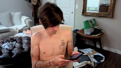 Snapshot of str8whiteboy21 chatting on June 2, 3:14 pm str8whiteboy21 online show from June 2, 3:14 pm