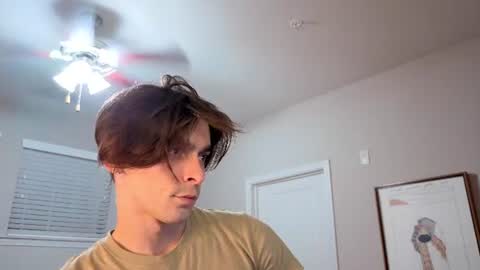 Snapshot of str8whiteboy21 chatting on June 22, 5:37 am str8whiteboy21 online show from June 22, 5:37 am