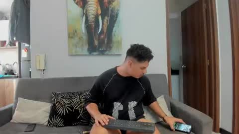 straight__friends online show from July 2, 1:50 pm