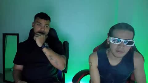 Snapshot of straight_boys_hornys chatting on February 8, 11:19 pm straight_boys_hornys online show from February 8, 11:19 pm