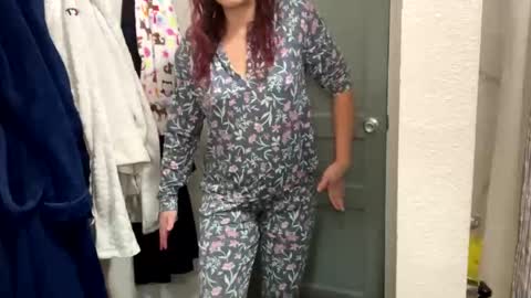 Snapshot of straightoutthetrailer chatting on March 6, 4:41 am lucille beatrice luficer call me lucy online show from March 6, 4:41 am