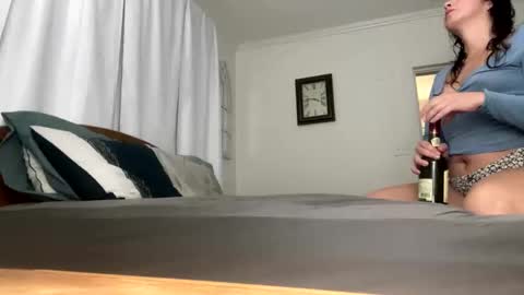 Snapshot of straightoutthetrailer chatting on October 19, 5:08 am lucille beatrice luficer call me lucy online show from October 19, 5:08 am