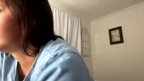 Snapshot of straightoutthetrailer chatting on November 14, 3:49 am lucille beatrice luficer call me lucy online show from November 14, 3:49 am